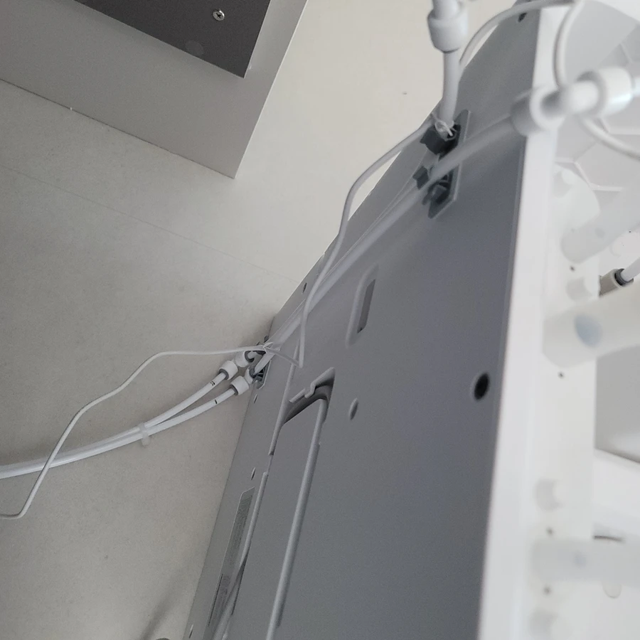 로봇청소기 자동물비움 배수 시공 3